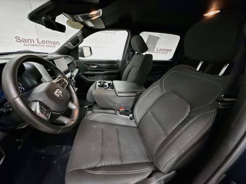 Used 2025 RAM 1500 Warlock AWD/4WD image 19