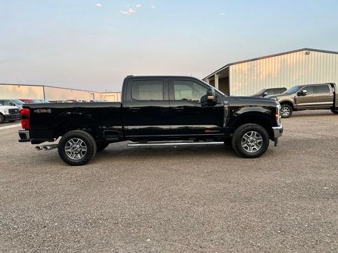 Used 2025 Ford F250 Lariat AWD/4WD image 7