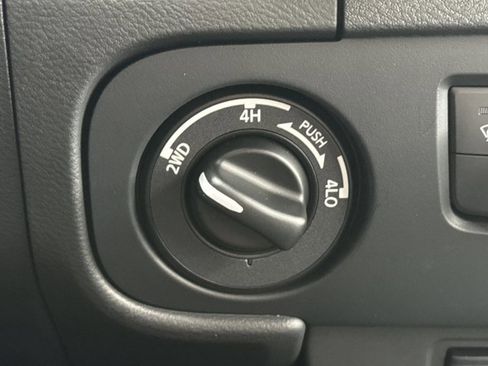 New 2026 Nissan Frontier SV w/ All-Weather Content Package AWD/4WD image 20