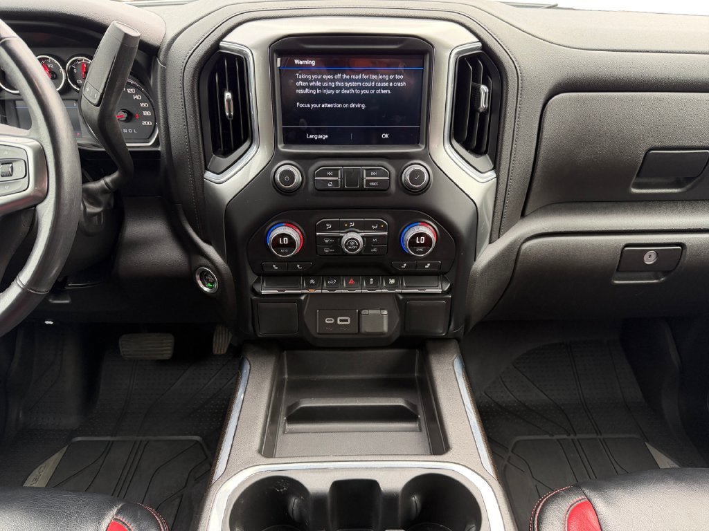 Used 2022 Chevrolet Silverado 1500 RST w/ Redline Edition AWD/4WD image 13