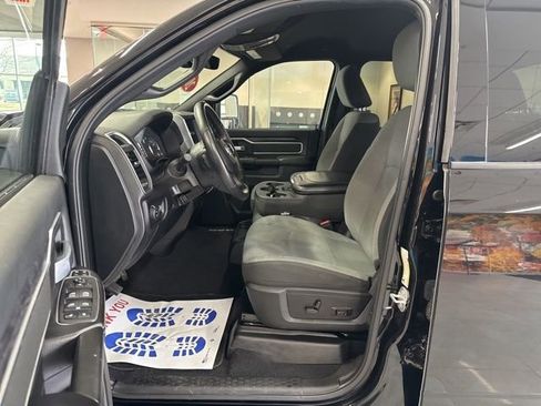 Used 2024 RAM 2500 Big Horn AWD/4WD image 26