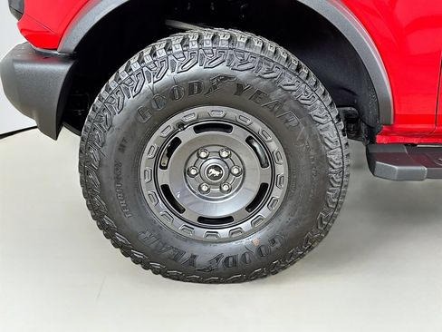 Used 2024 Ford Bronco Outer Banks AWD/4WD image 27