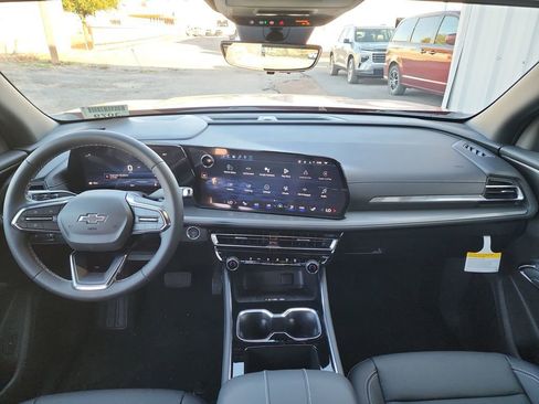 New 2026 Chevrolet Traverse LT w/ Midnight/Sport Edition image 16