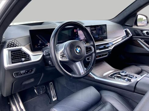 Used 2023 BMW X7 xDrive40i w/ Executive Package AWD/4WD image 17