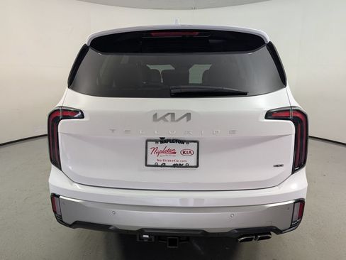 Used 2024 Kia Telluride SX Prestige w/ Towing Package AWD/4WD image 6