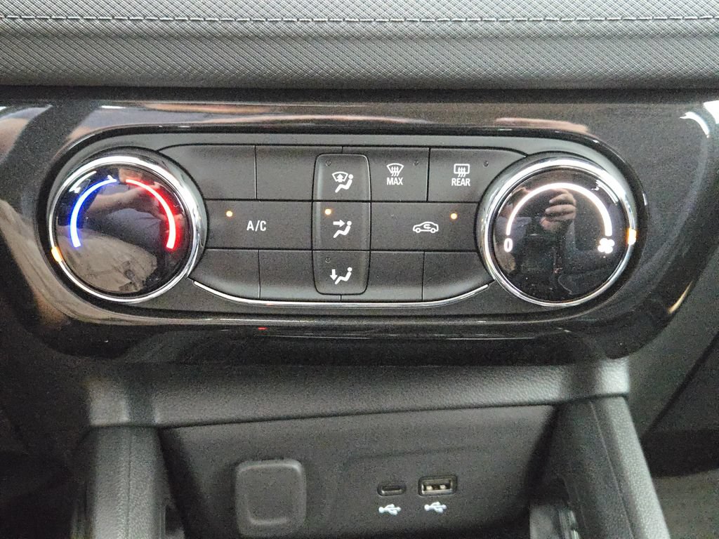 New 2026 Chevrolet TrailBlazer LT w/ Driver Confidence Package FWD image 15