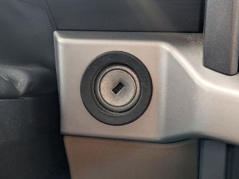 Used 2023 Ford F150 XLT image 33