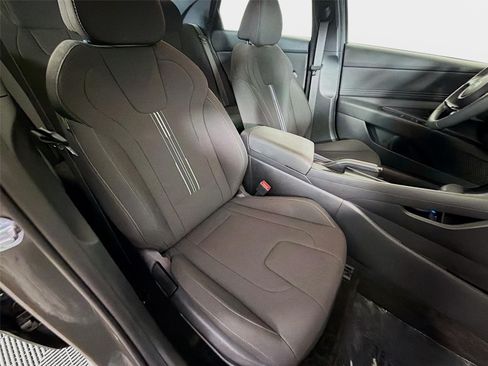 Certified 2026 Hyundai Elantra Sport FWD image 24