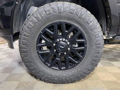 Used 2025 RAM 2500 Limited image 34