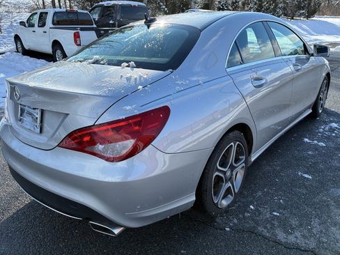 Used 2014 Mercedes-Benz CLA 250 image 4