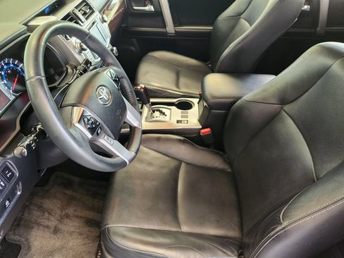 Used 2014 Toyota 4Runner Limited RWD image 13