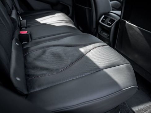 Used 2025 Acura RDX A-Spec image 36