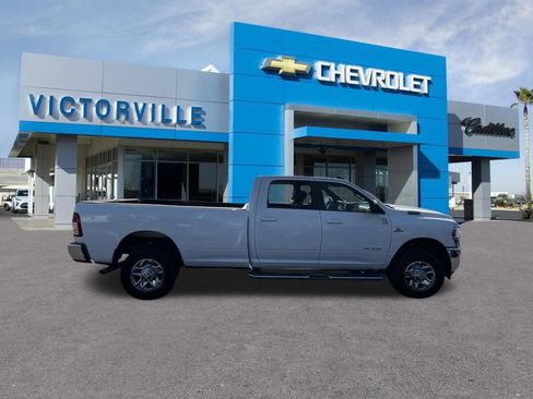 Used 2022 RAM 3500 Big Horn AWD/4WD image 4