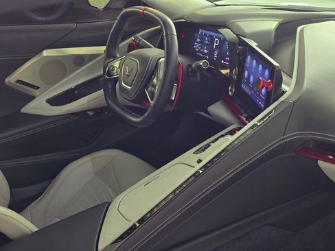 Used 2020 Chevrolet Corvette Stingray Premium Cpe w/ 3LT Preferred Equipment Group image 39