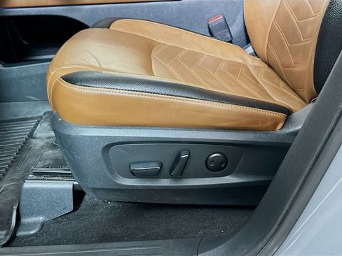 Used 2023 Nissan Pathfinder Platinum AWD/4WD image 22