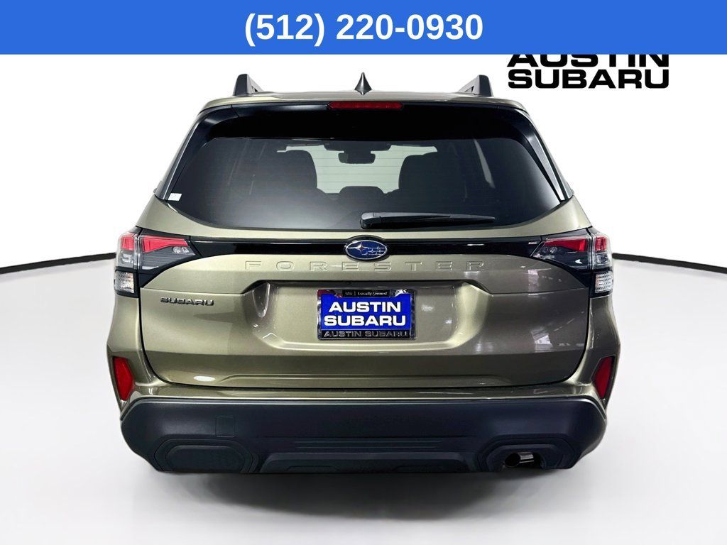Used 2026 Subaru Forester Premium AWD/4WD image 7
