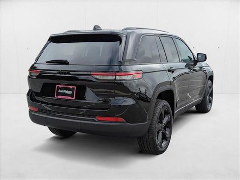New 2025 Jeep Grand Cherokee Limited w/ Black Appearance Package image 2