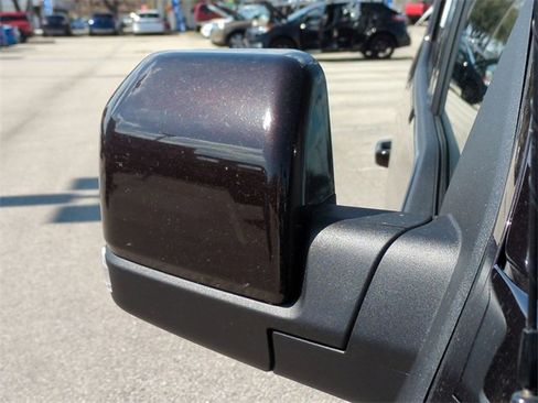 Used 2020 Ford F150 Lariat image 12