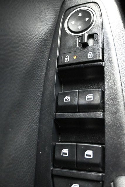 Used 2024 Kia Seltos EX FWD image 29