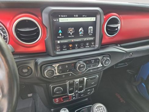 Used 2021 Jeep Gladiator Rubicon AWD/4WD image 31