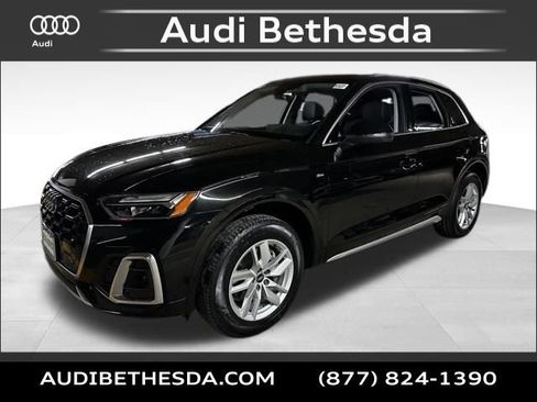 Certified 2023 Audi Q5 2.0T Premium w/ Convenience Package AWD/4WD image 3