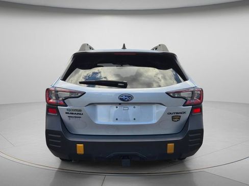 Used 2025 Subaru Outback Wilderness AWD/4WD image 5