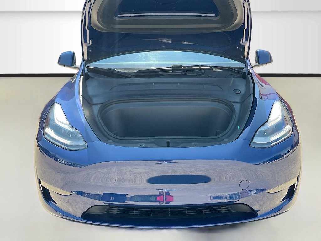 Used 2024 Tesla Model Y Long Range AWD/4WD image 30