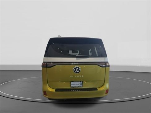 New 2025 Volkswagen ID. Buzz 1st Edition image 6