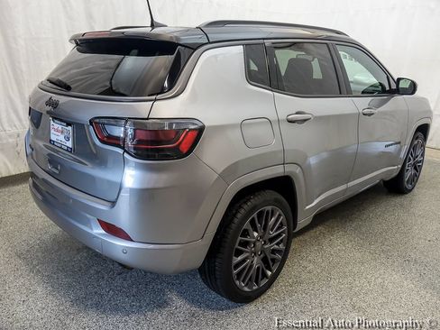 Used 2022 Jeep Compass High Altitude AWD/4WD image 8