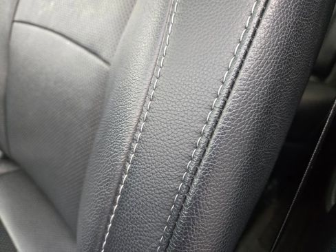 Used 2022 Honda Pilot Elite image 17