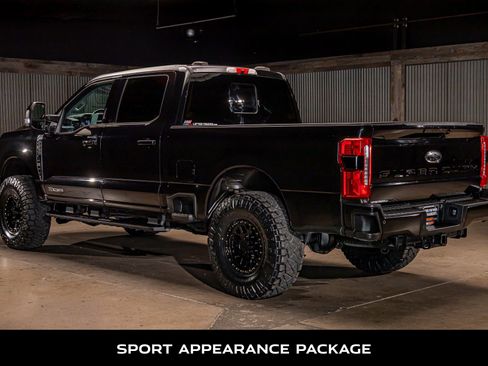 Used 2023 Ford F250 Lariat w/ Lariat Ultimate Package AWD/4WD image 7