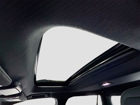 New 2026 Subaru Outback Touring image 21