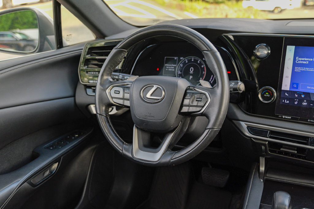 Used 2023 Lexus RX 350 Premium w/ Accessory Package AWD/4WD image 42