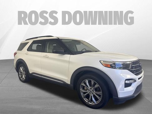 Used 2020 Ford Explorer XLT w/ Equipment Group 202A RWD image 3