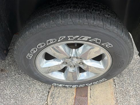Used 2013 RAM 1500 Big Horn AWD/4WD image 3