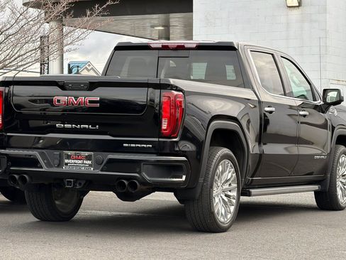 Used 2023 GMC Sierra 1500 Denali w/ Denali Reserve Package image 3