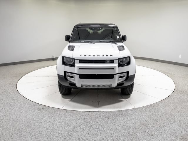 Used 2025 Land Rover Defender 130 S AWD/4WD image 30