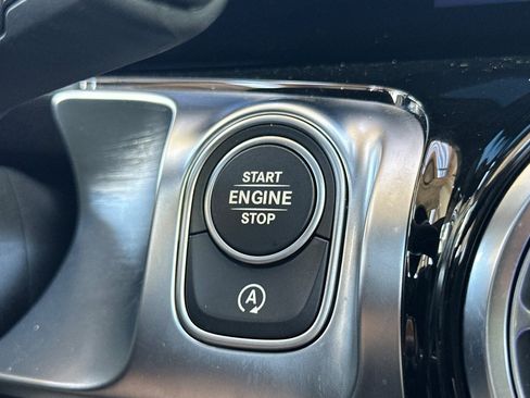 Certified 2026 Mercedes-Benz GLB 250 image 17