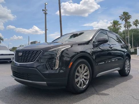 Used 2020 Cadillac XT4 Premium Luxury FWD image 9