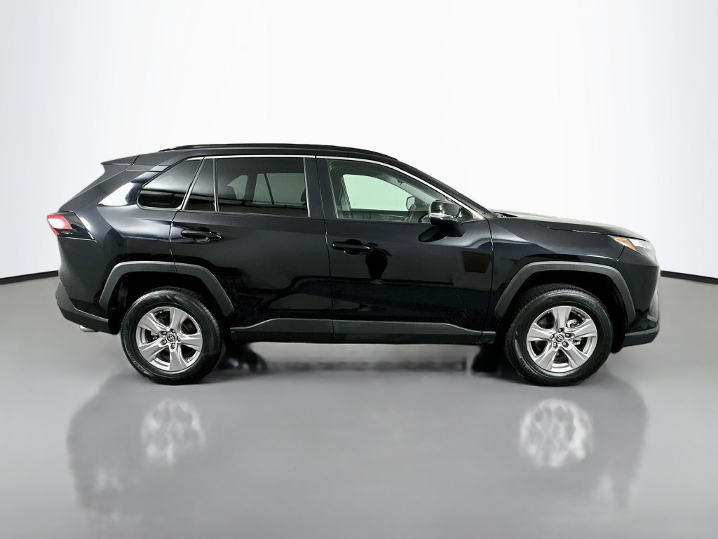 Certified 2025 Toyota RAV4 XLE FWD image 4