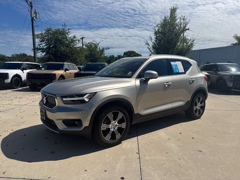 Used 2019 Volvo XC40 T5 Inscription AWD/4WD image 10