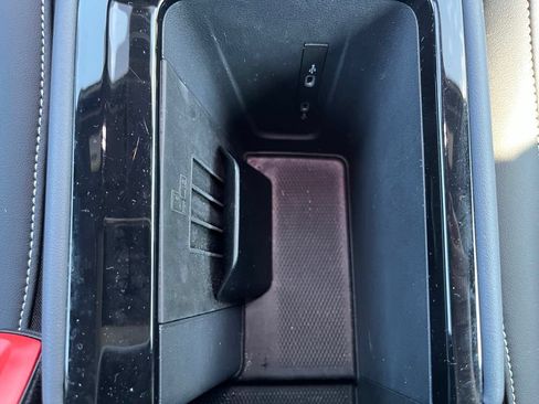 Certified 2025 Volkswagen Tiguan SEL R-Line AWD/4WD image 14