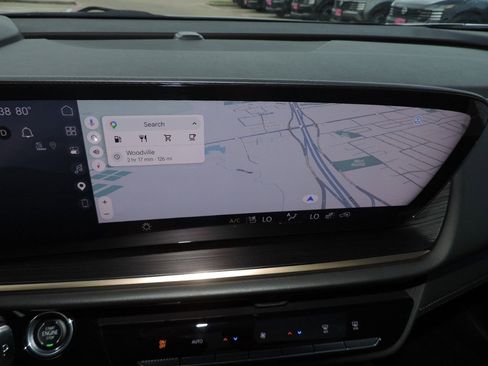 Used 2025 Buick Envision Avenir AWD/4WD image 24