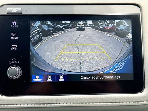 Used 2022 Honda HR-V EX-L image 16