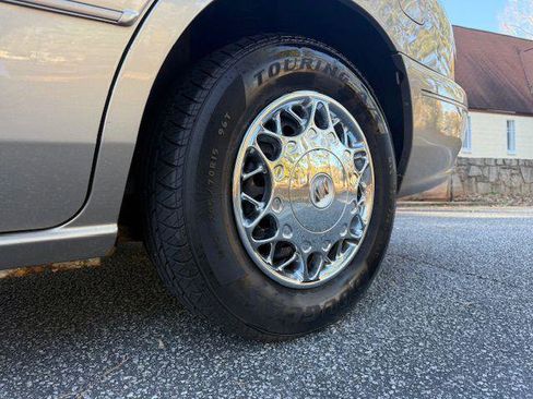 Used 2001 Buick Century Custom w/ Special Edition Pkg image 30