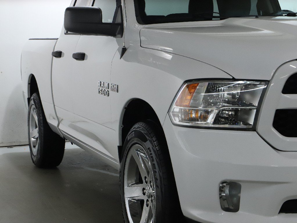 Used 2015 RAM 1500 Express AWD/4WD image 8