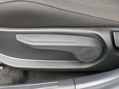 New 2026 Hyundai Elantra Blue image 21