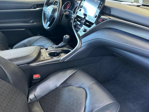 Used 2024 Toyota Camry XSE FWD image 15