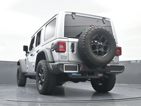 Used 2024 Jeep Wrangler Unlimited image 64