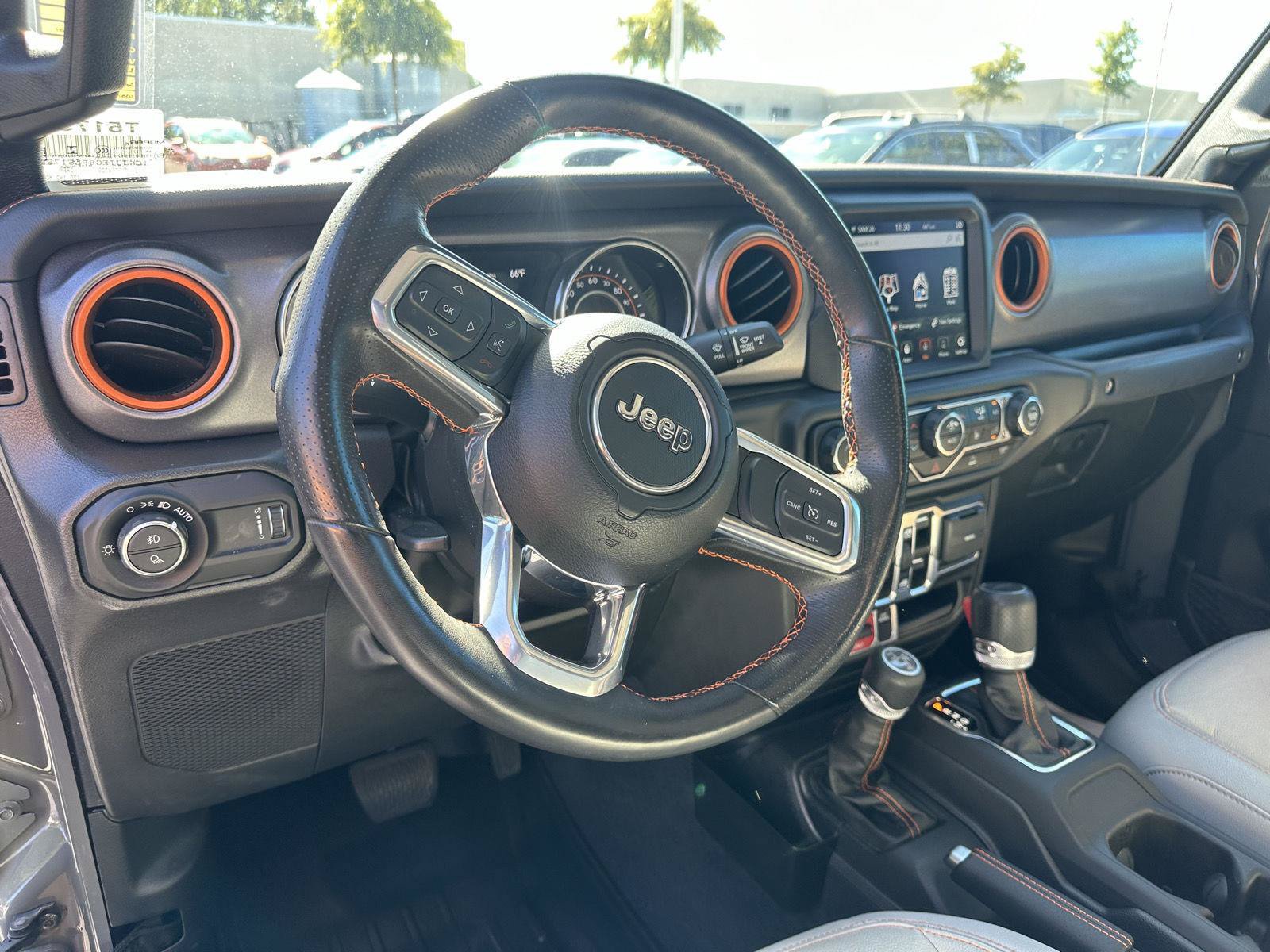 Used 2023 Jeep Gladiator Mojave w/ LED Lighting Group AWD/4WD image 10